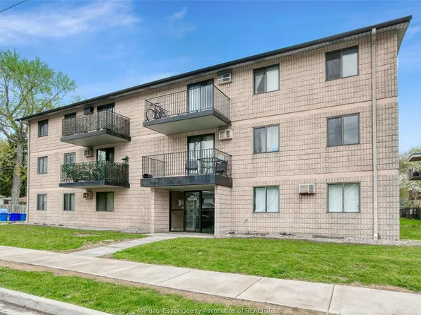 3355 Sandwich St #102, Windsor, ON N9C 1B2