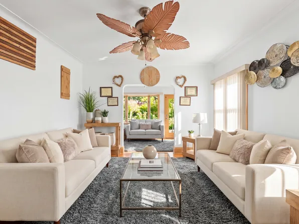 1647 East 49th Street image 1 of 13