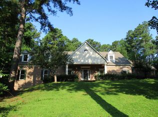 4909 6th Pl, Meridian, MS 39305