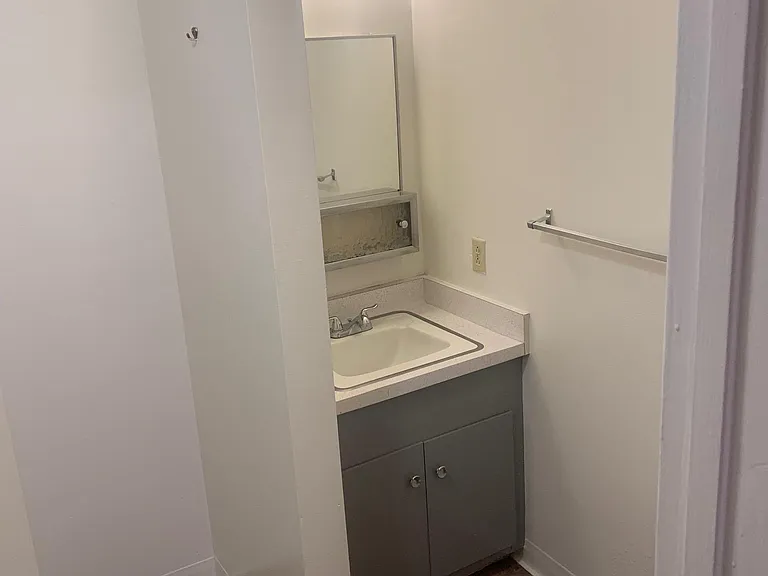 1580 College View Dr #4 — Photo 15