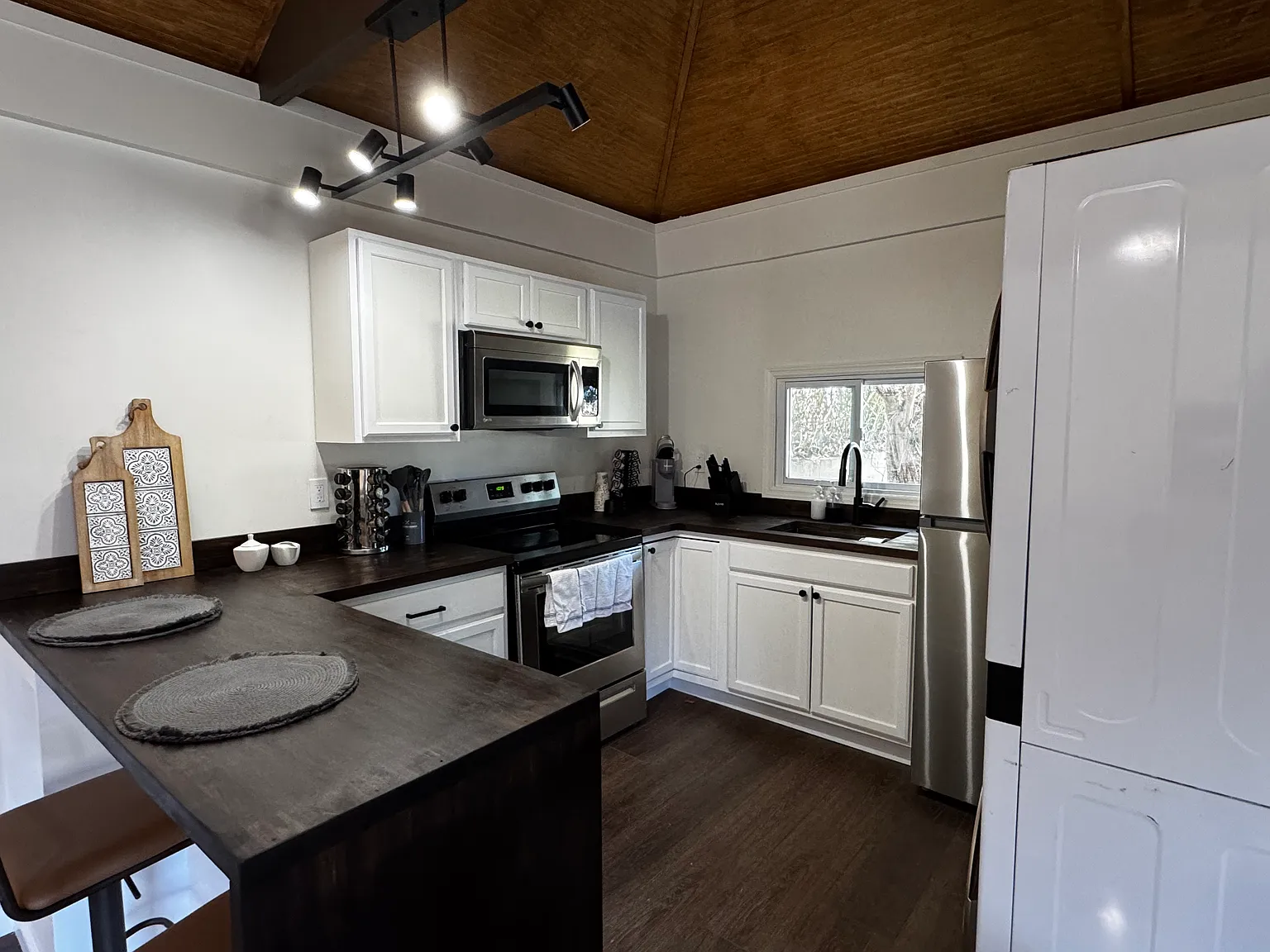 Studio, 600 sqft, $1,000 — Photo 4