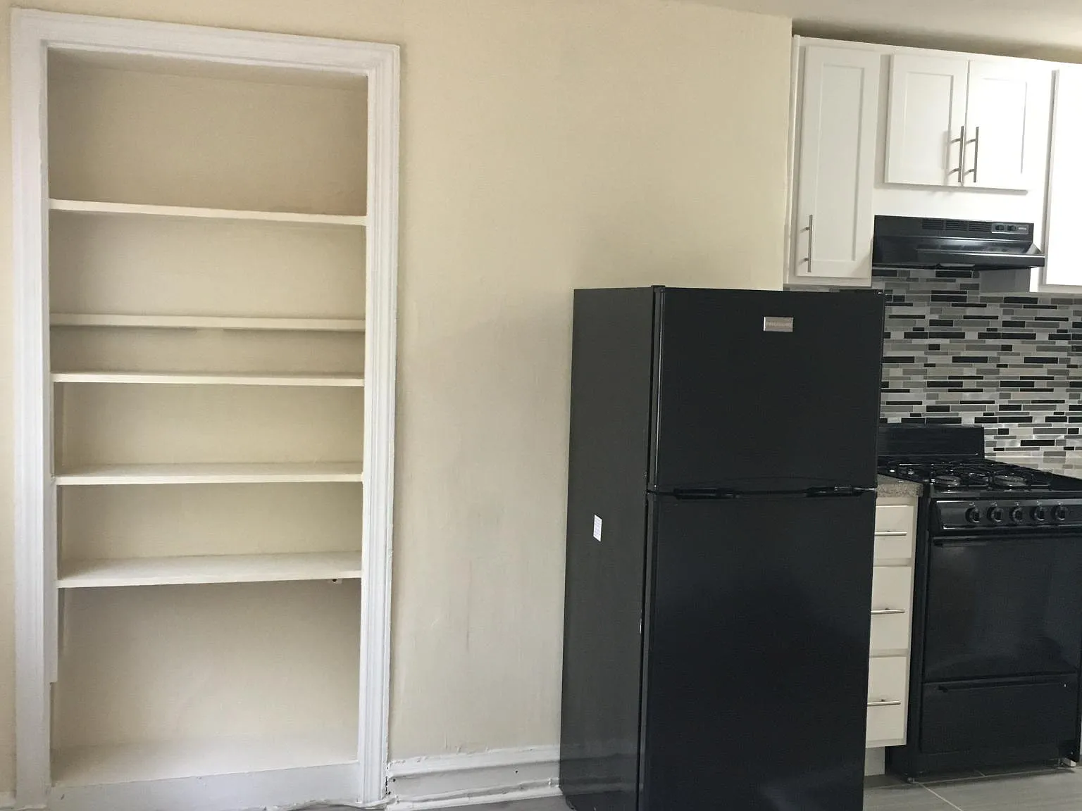310 S Camac St — Photo 2