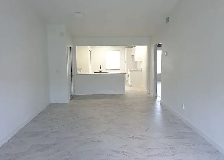 Sandalwood Court — Photo 14