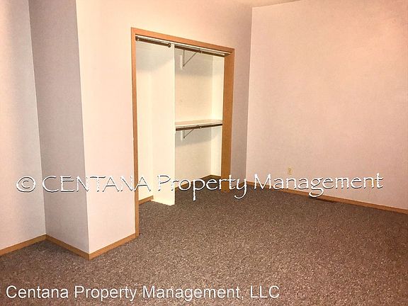 5th image of 723 S Wyoming St