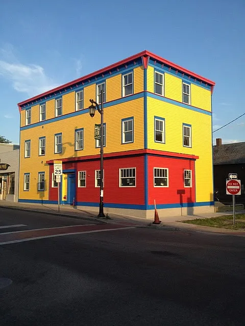 Building Photo 3