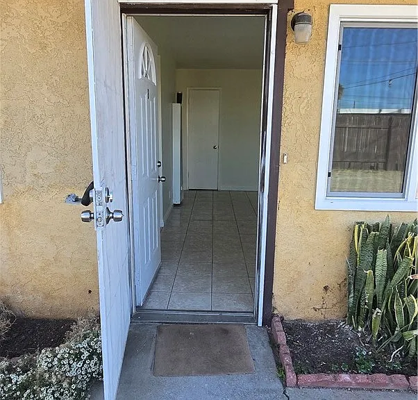 22557 Adrienne Ave — Photo 2