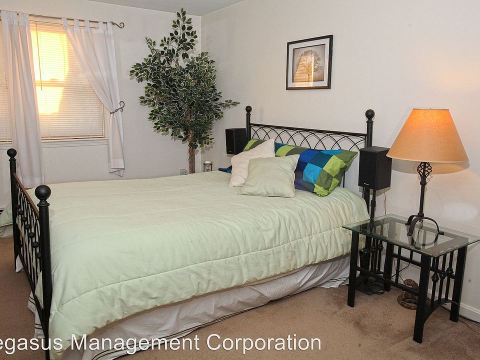 310 Route 27 Raymond NH Zillow