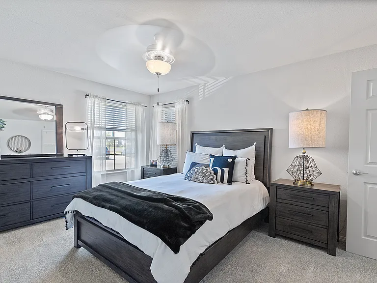 Tuscany Ranch Apartments — Photo 15