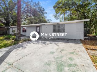 1197 W Lakeview Cir, Altamonte Springs, FL 32714