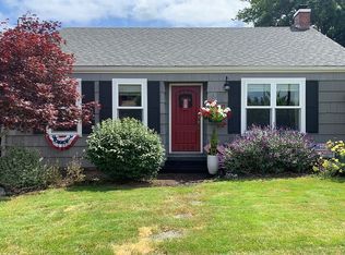 1306 NW Cedar St, McMinnville, OR 97128