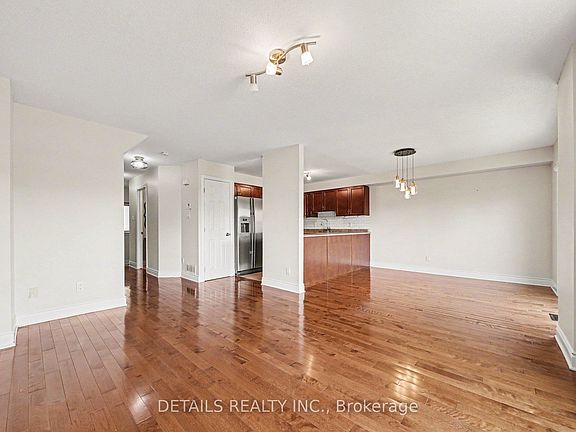 3rd image of 261 Parkin Cir