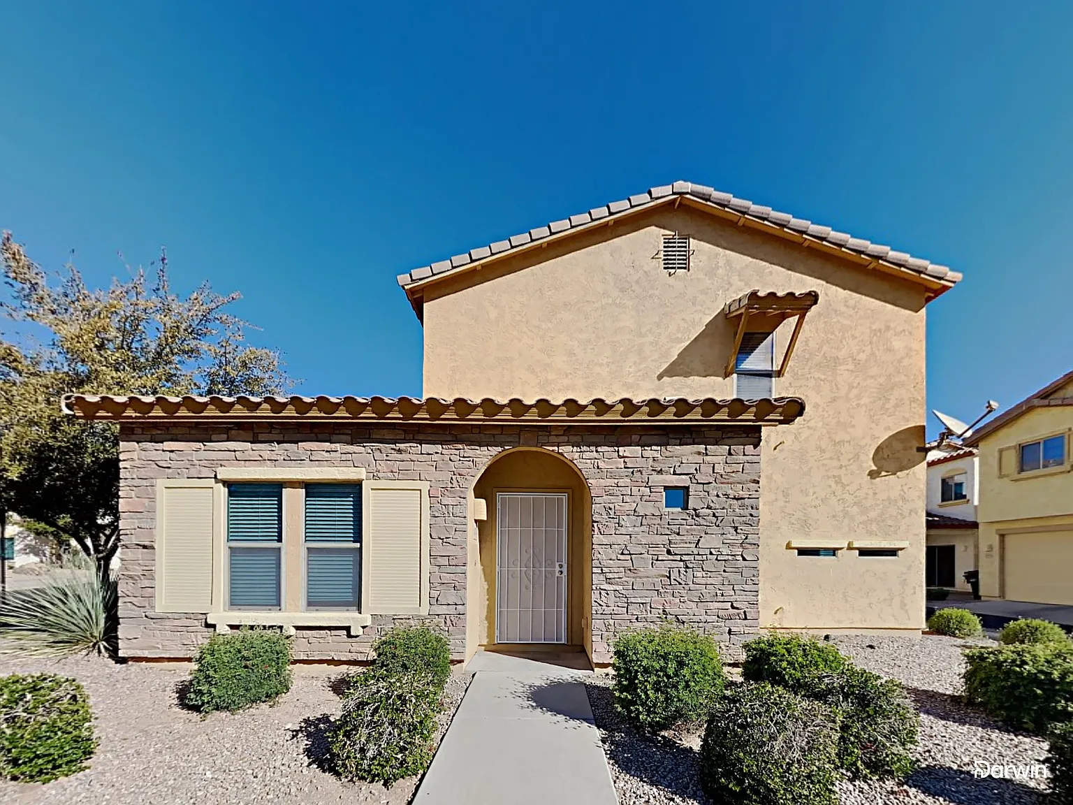 3 bed, 2.5 bath, 1566 sqft, $1,840 — Photo 1