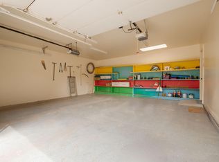 821 Chamisal Rd NW, Los Ranchos De Albuquerque, NM 87107