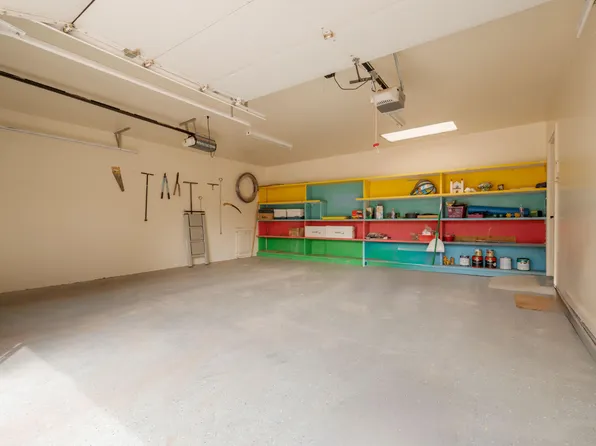 821 Chamisal Rd NW, Los Ranchos De Albuquerque, NM 87107