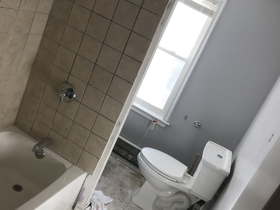 1st image of 600 Warwick Avenue # Fl 2nd