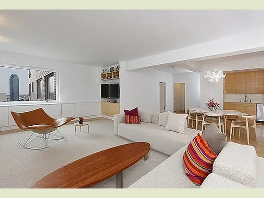 Sold by Stribling | media 3