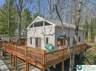 117 Boundary Rd, Tafton, PA 18464