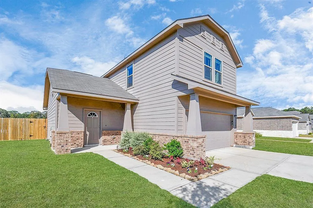 3 bed, 2.5 bath, 1788 sqft, $1,900 — Photo 2