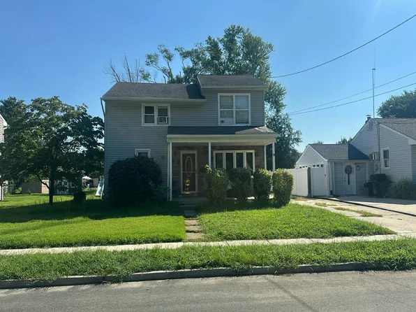 443 N Coles Ave, Maple Shade, NJ 08052
