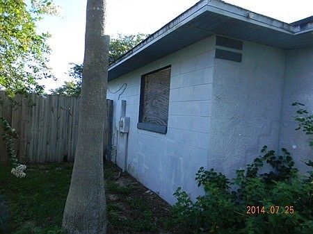 3rd image of 1131 Bardwell Ct