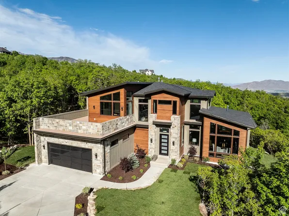 1040 S Summit Creek Dr, Woodland Hills, UT 84653