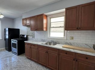 71 Warner Ave #2, Jersey City, NJ 07305