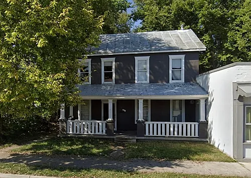 119-121 N 1st St Photo 1