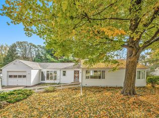 3784 Jennings Dr, Kalamazoo, MI 49048