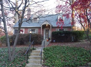 2 Elwyn Ct, Silver Spring, MD 20910