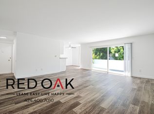 4433 Colbath Ave #39, Sherman Oaks, CA 91423