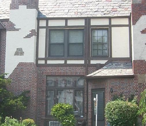 1st image of 9213 68th Ave