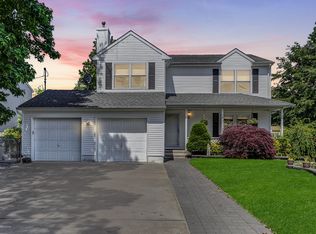 518 Bash Rd, Toms River, NJ 08753