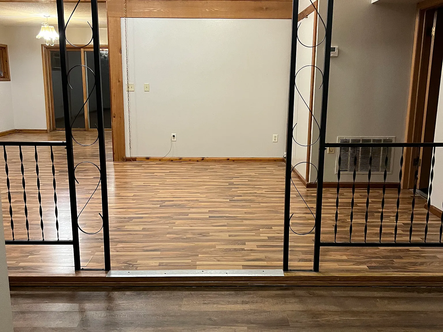 2 bed, $1,300 — Photo 2