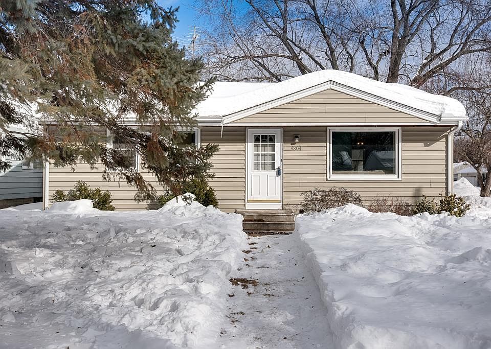 1st image of 4804 Karen Pl