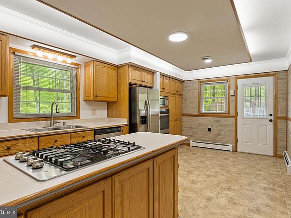 5th image of 5025 Abell Ln