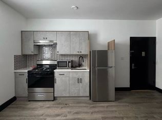 12 Thomas St #2A, Newark, NJ 07114