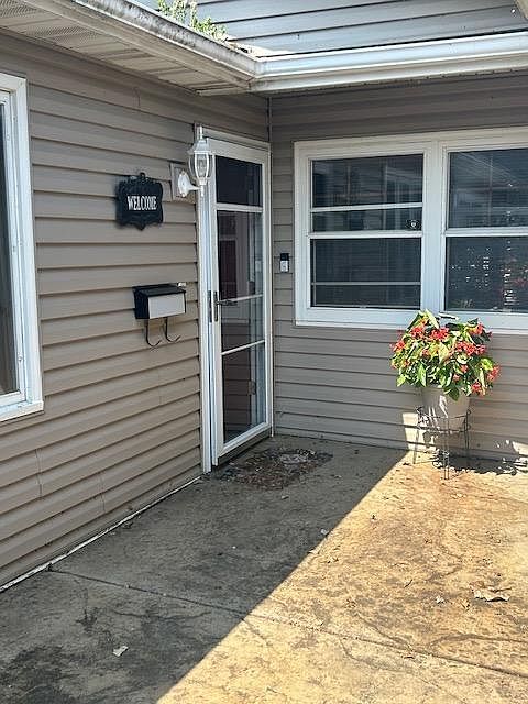 1st image of 1502 Franklin Ln