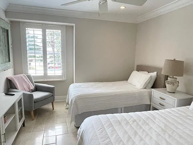2502 Fairway Dr N — Photo 10