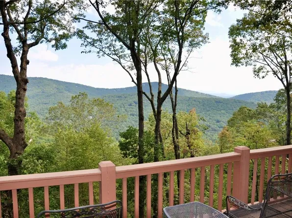 888 Ridgeview Dr, Big Canoe, GA 30143