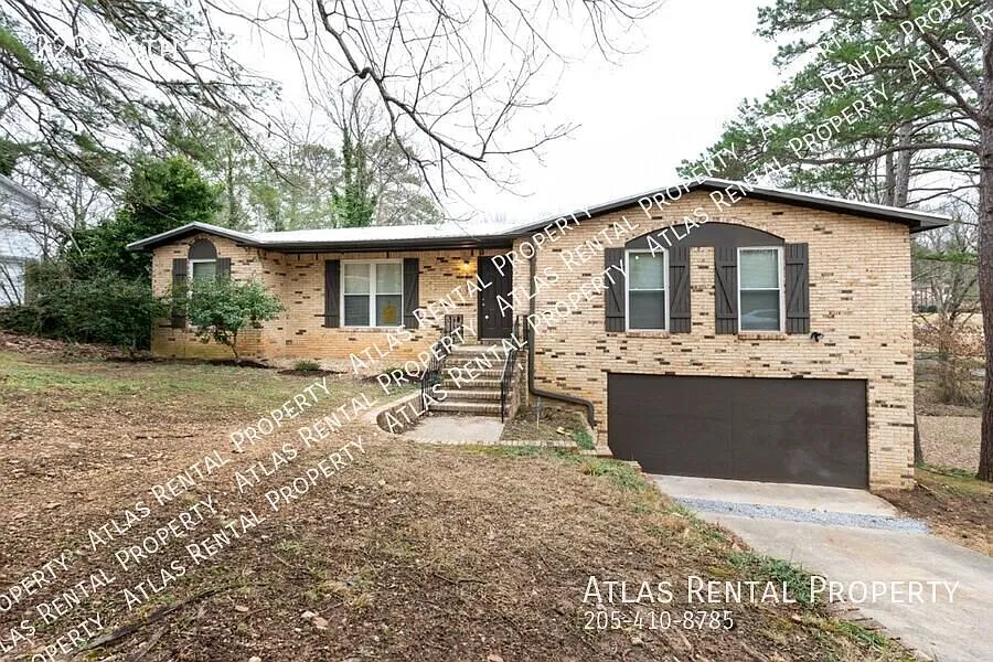 Must-See Center Point Home with 5 Bedrooms & 2-Car Garage! — Photo 1