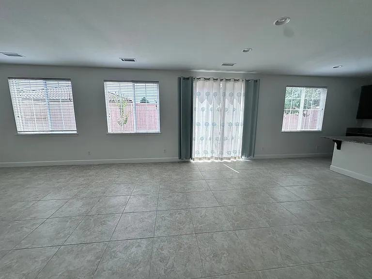 10735 Ridgebrook Dr — Photo 9