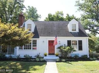 4710 Edgefield Rd, Bethesda, MD 20814