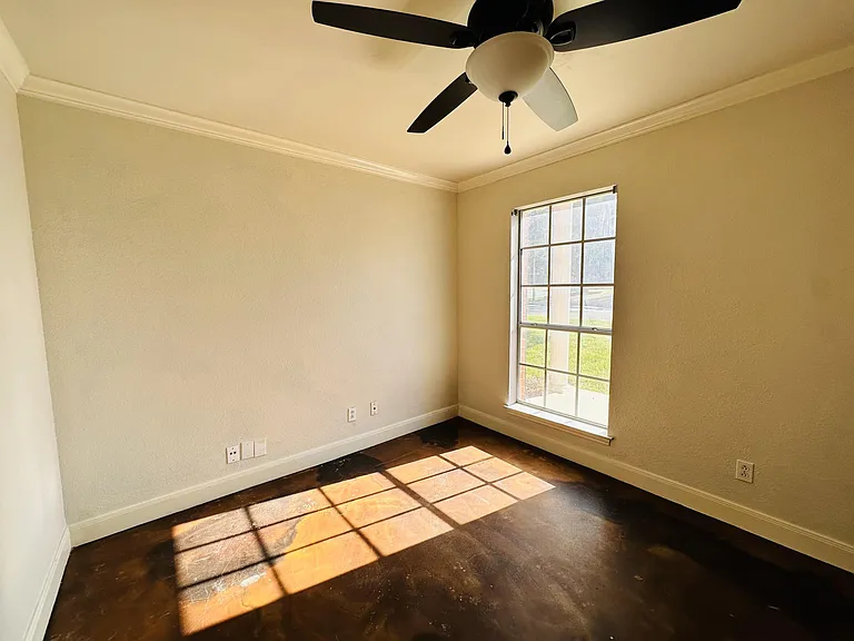 1874 Oak Gln — Photo 14