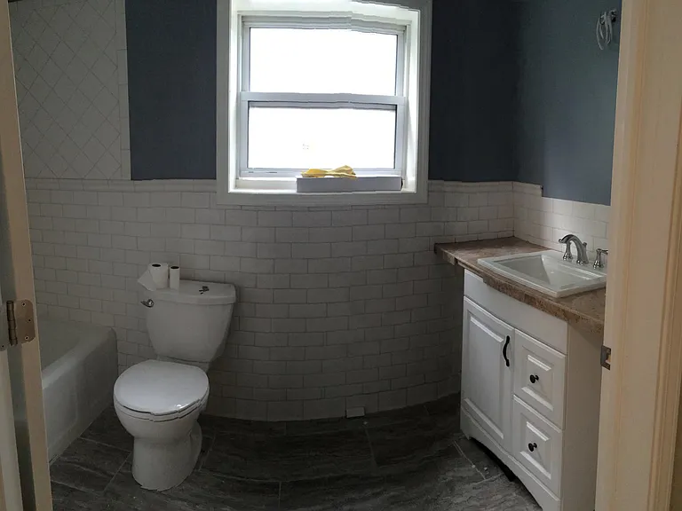 420 Hamline Ave S #4 — Photo 5