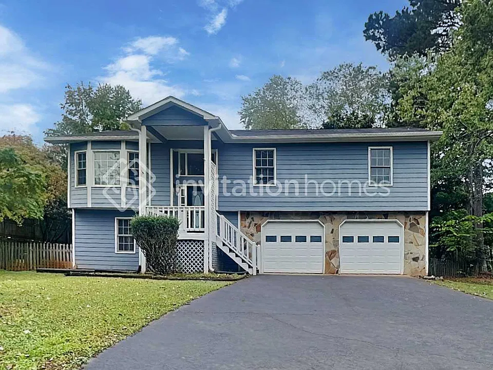 369 Oconee Ln