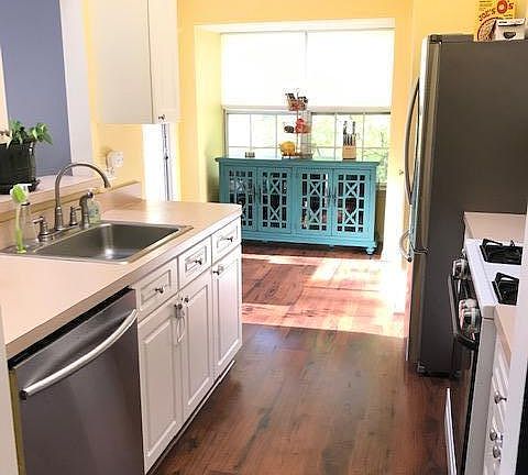 3rd image of 5958 Founders Hill Dr Unit 303