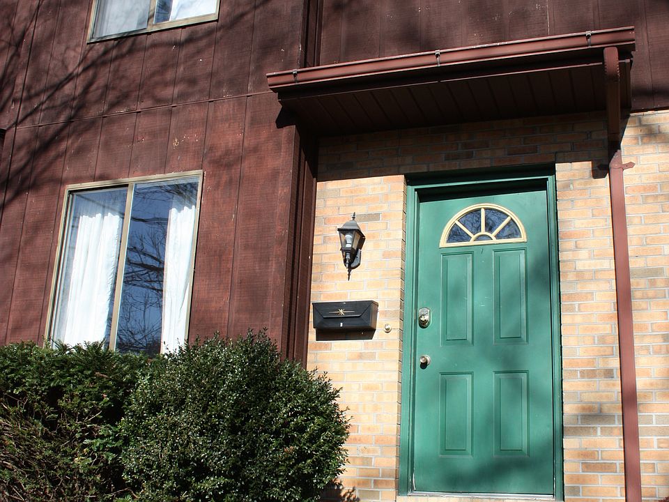 1st image of 135 Lough St
