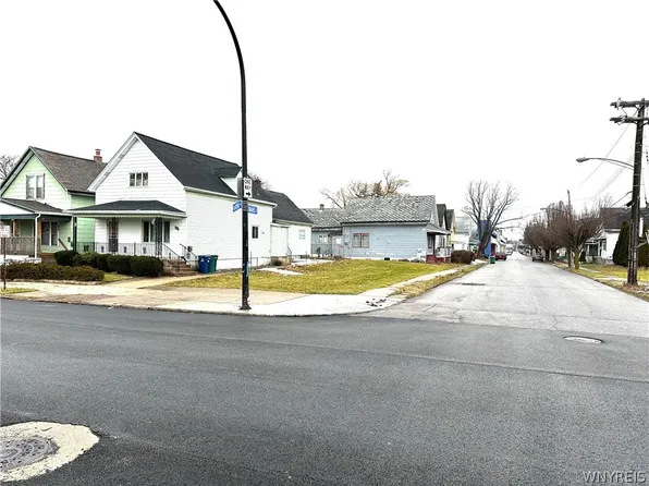 310 Paderewski Dr #10, Buffalo, NY 14212