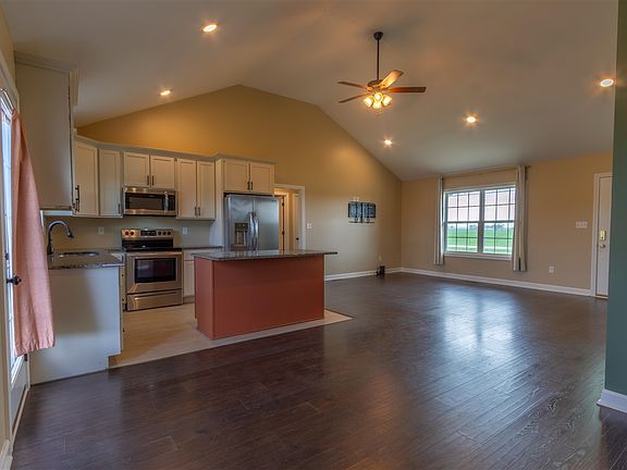 4th image of 2593 Fairview Boiling Springs Rd