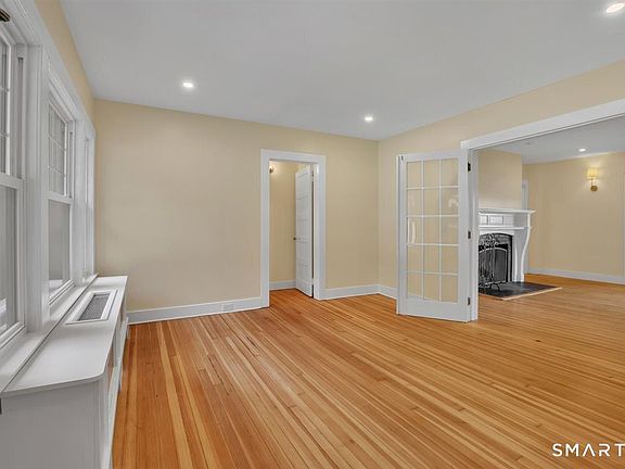 5th image of 1231 Bantam Road